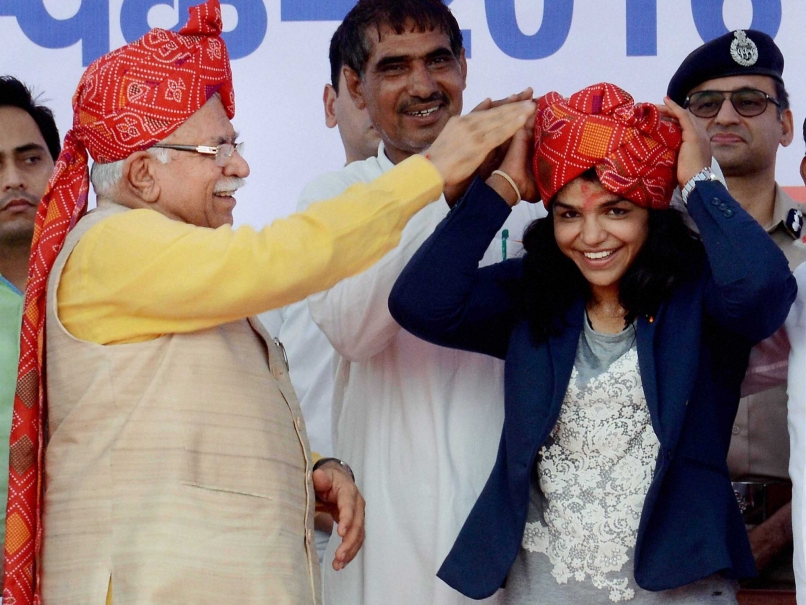 Sakshi Malik, Olympic Medallist, Returns to Hero's Welcome