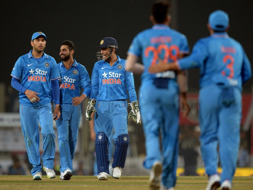 Mahendra Singh Dhoni Insists India Will Continue to Try Different Things Ahead of World Twenty20
