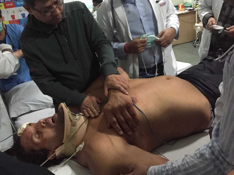 Ex-WWE Star The Great Khali Suffers Serious Head Injury in Pro Wrestling Match