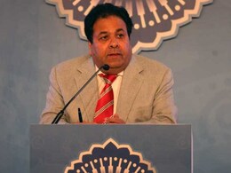 Karnataka High Court Asks Petitioner to File Fresh Plea on Shifting Indian Premier League Matches Karnataka High Court Asks Petitioner to File Fresh Plea on Shifting Indian Premier League Matches