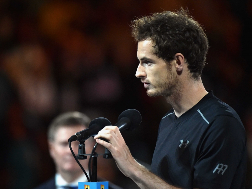 Andy Murray in Rush 'to Get Home' after Australian Open Loss to Novak Djokovic