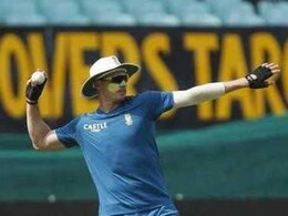 Dale Steyn's Close Encounter With Deadly Black Mamba Dale Steyn's Close Encounter With Deadly Black Mamba