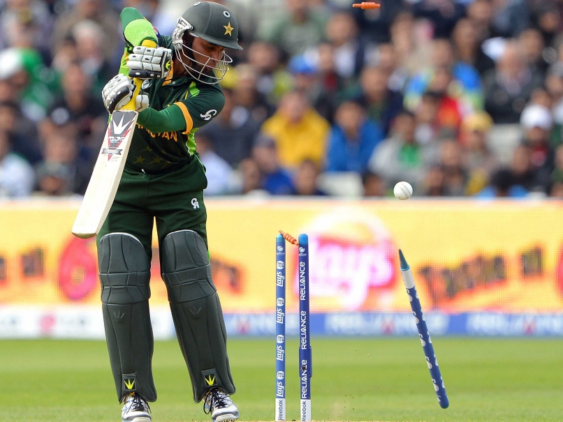 Discarded Pakistan Opener Imran Farhat Announces Retirement from International Cricket