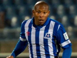 दक्षिण अफ्रीका : मैच के कुछ देर बाद ही स्टार फुटबॉलर की एक्सीडेंट में मौत दक्षिण अफ्रीका : मैच के कुछ देर बाद ही स्टार फुटबॉलर की एक्सीडेंट में मौत