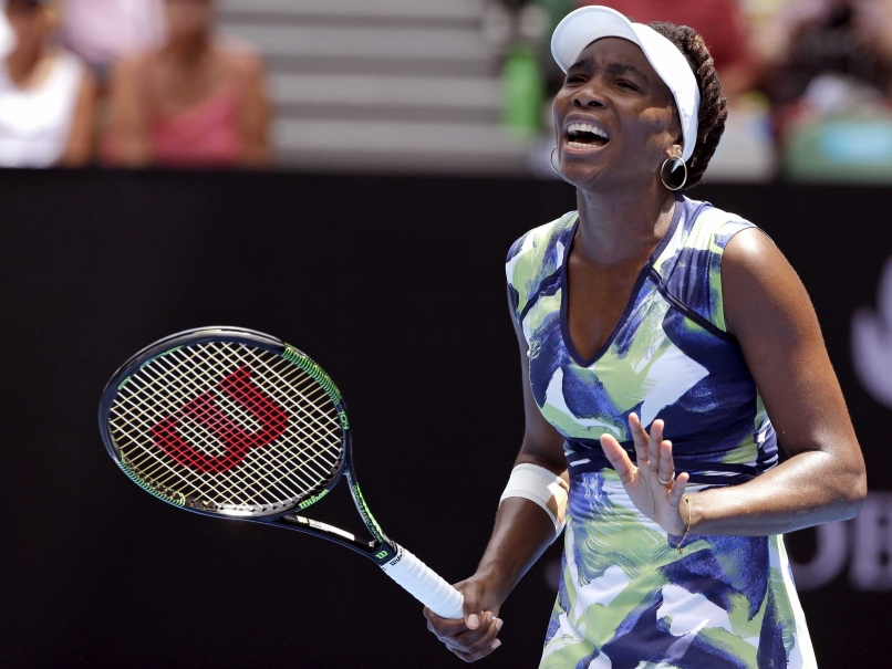 Venus Williams Crashes Out in Third Round, Angelique Kerber Advances in Charleston Open
