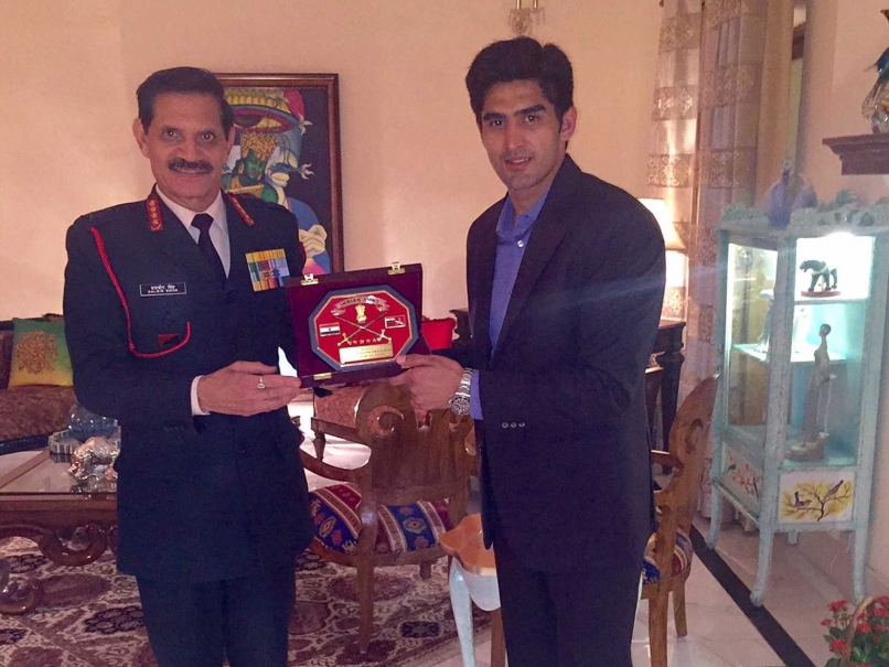 Indian Army Chief General Dalbir Singh Suhag Felicitates Vijender Singh