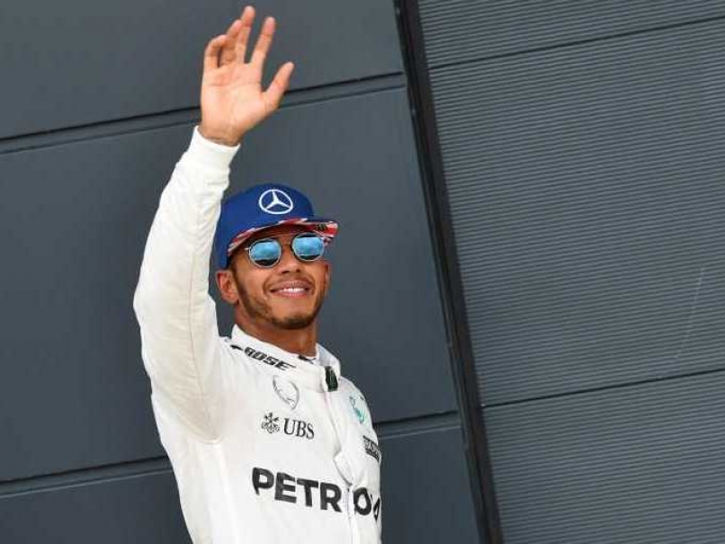 Lewis Hamilton Grabs Dramatic Pole Ahead Of Nico Rosberg