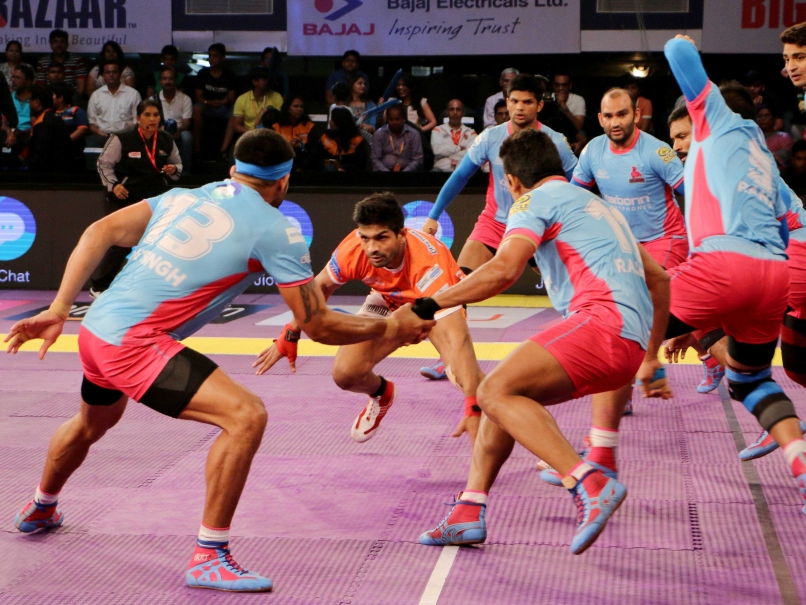 Pro Kabaddi League: Jaipur Pink Panthers Beat Puneri Paltan 33-27