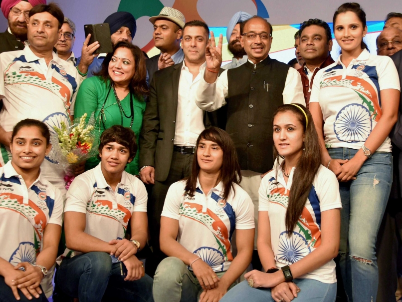 Rio Olympics: Salman Khan Hogs Limelight at IOA's Contingent Send-Off