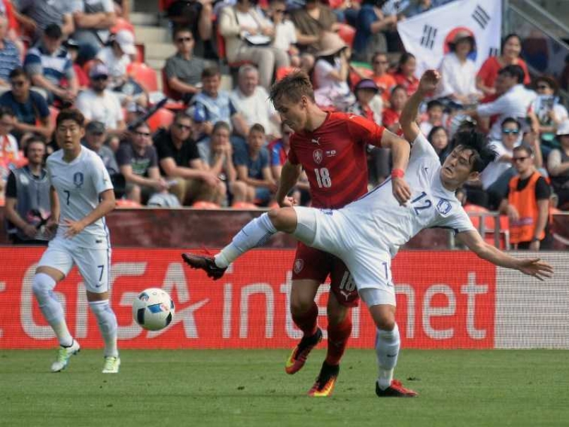 Euro 2016 Warmup: Ten-man Czech Republic Lose to South Korea 2-1