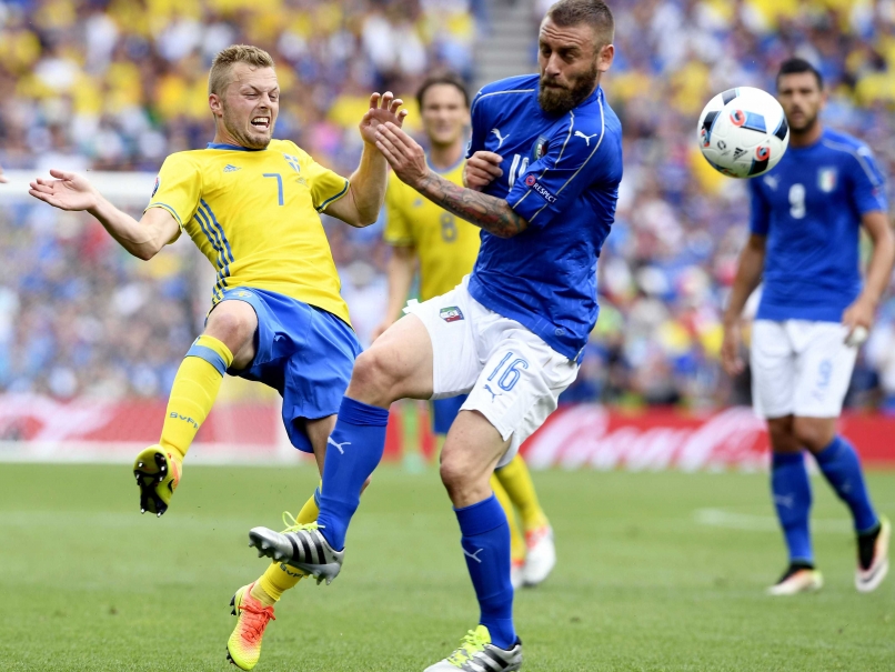 Euro 2016: Daniele de Rossi to Miss Italy's Quarterfinal Clash vs Germany