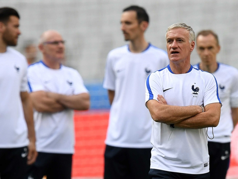 Euro 2016: Coach Didier Deschamps Says France Must Attack to Make History