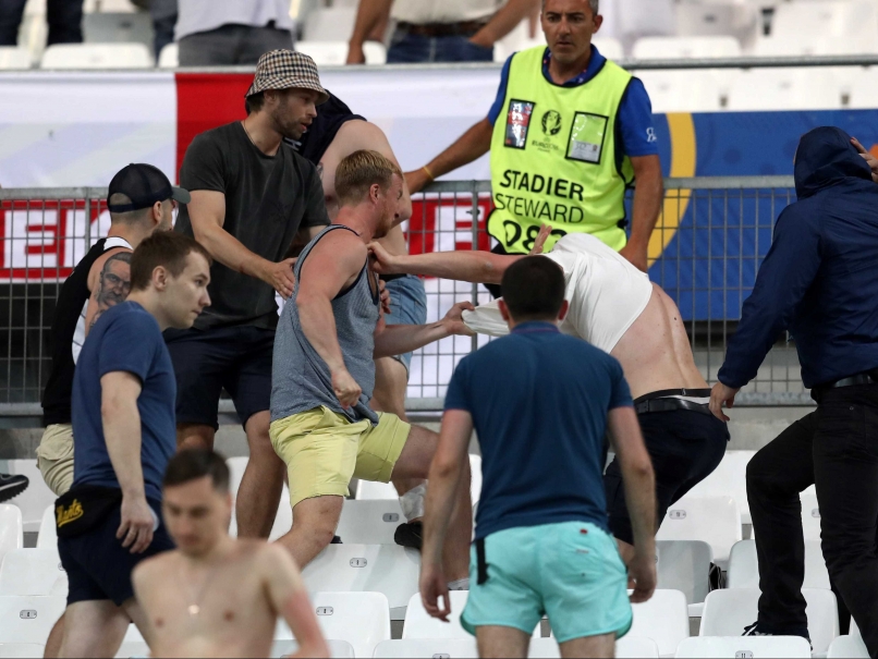 Euro 2016: Vladimir Putin Questions How 200 Russians 'Beat Up 1,000 English'