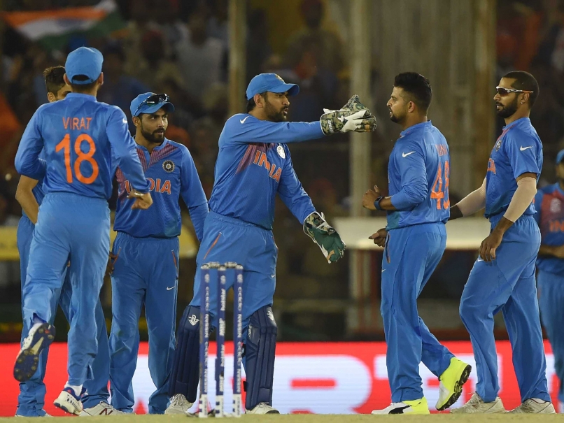 टी-20 वर्ल्ड कप के पावरप्ले में भारतीय गेंदबाजों के खिलाफ बना वर्ल्ड रिकॉर्ड
