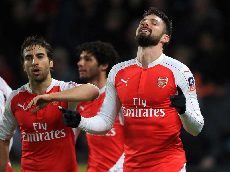 Olivier Giroud, Theo Walcott Help Arsenal F.C. Reach FA Cup Quarter-Finals