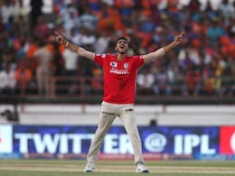 IPL: Axar Patel Hat-Trick Incredible Show For Kings XI Punjab, Says Murali Vijay IPL: Axar Patel Hat-Trick Incredible Show For Kings XI Punjab, Says Murali Vijay