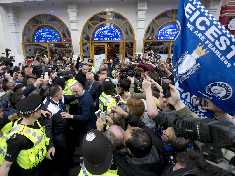 Leicester City Celebrate Premier League Title Triumph With Lobster Extravaganza