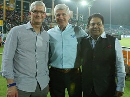 Apple CEO Tim Cook Enjoys IPL Experience in Kanpur Apple CEO Tim Cook Enjoys IPL Experience in Kanpur