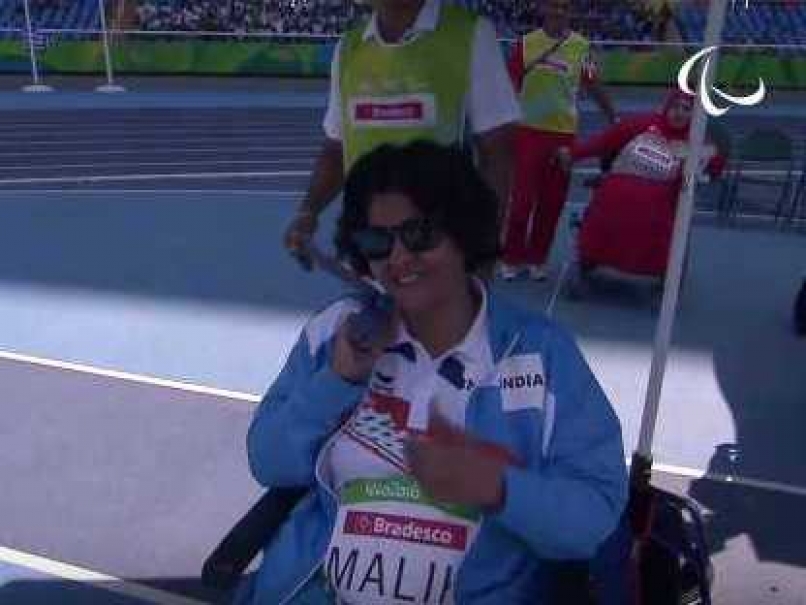 PM Narendra Modi Congratulates Deepa Malik For Winning Silver at Rio Paralympics