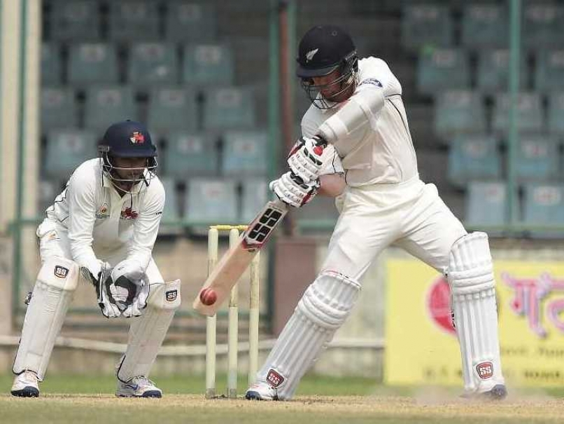 Luke Ronchi Makes His Case as New Zealand Play Out Draw in Warm-up Match
