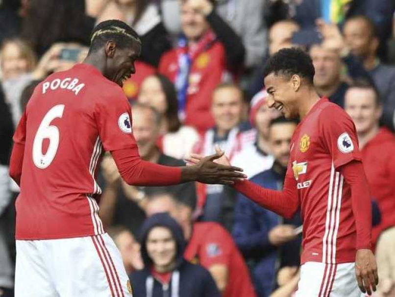 Manchester United Thrash Leicester City 4-1 as Paul Pogba Opens Account