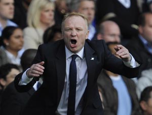 Aston Villa register first win away from home