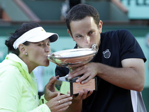Lipsky, Dellacqua win mixed doubles crown