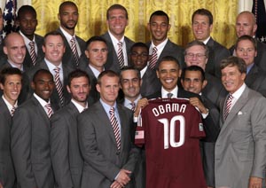 Obama compares himself to Messi