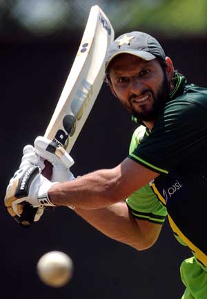 Pakistan selectors to ignore Shahid Afridi for Champions Trophy, say sources