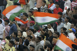 Frenzy peaks over India-Pakistan match