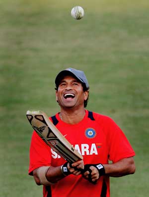 Govt looks at changing Bharat Ratna rules for Sachin