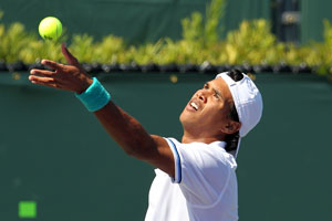 Somdev-Huey in semis of Farmers Classic