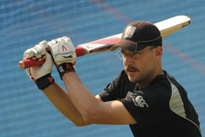 Daniel Vettori out of second Test against England
