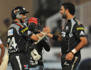 Yuvraj Singh will come out a winner against cancer: Sourav Ganguly