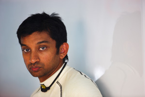 Indias Narain Karthikeyan worried over F1 future