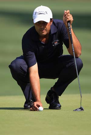 Arjun Atwal makes cut at AT&T National