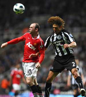 United stalemate keeps title race alive