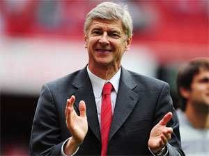 Difficulties mount for Arsenal, Wenger