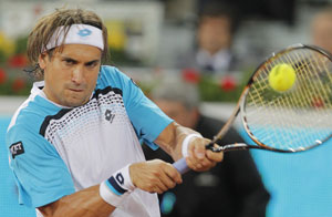 Ferrer ousted by Dolgopolov in Nice quarters