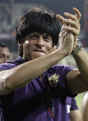 IPL: Actors Akshay Kumar, Sonakshi join SRK to cheer for Kolkata