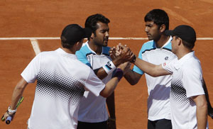 Bryan brothers beat Bopanna-Qureshi