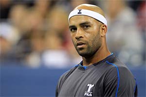 James Blake beats Olivetti in 1st round in Metz