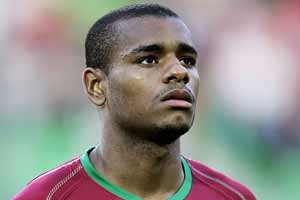 Vaz Te heads for Hibernian