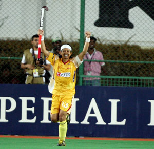 Karnataka Lions beat Shere-E-Punjab 2-1 in WSH