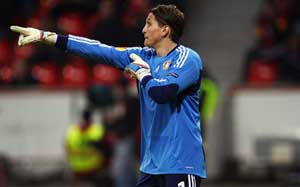 Adler poised to join Hamburg