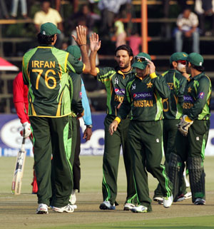 Ahmed Shehzad, Shahid Afridi mastermind Pakistan victory over Zimbabwe in first T20 International