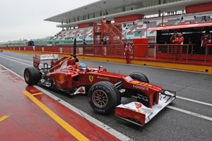 Fernando Alonso to miss 1st test of Ferrari's new car