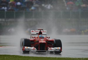 Fernando Alonso on pole for British Grand Prix