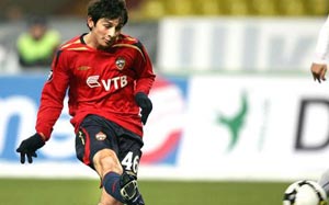 Alan Dzagoev to miss six weeks with toe fracture