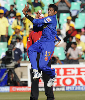 Bookies used Rajasthan Royals' pacer Amit Singh to fix deals, say cops